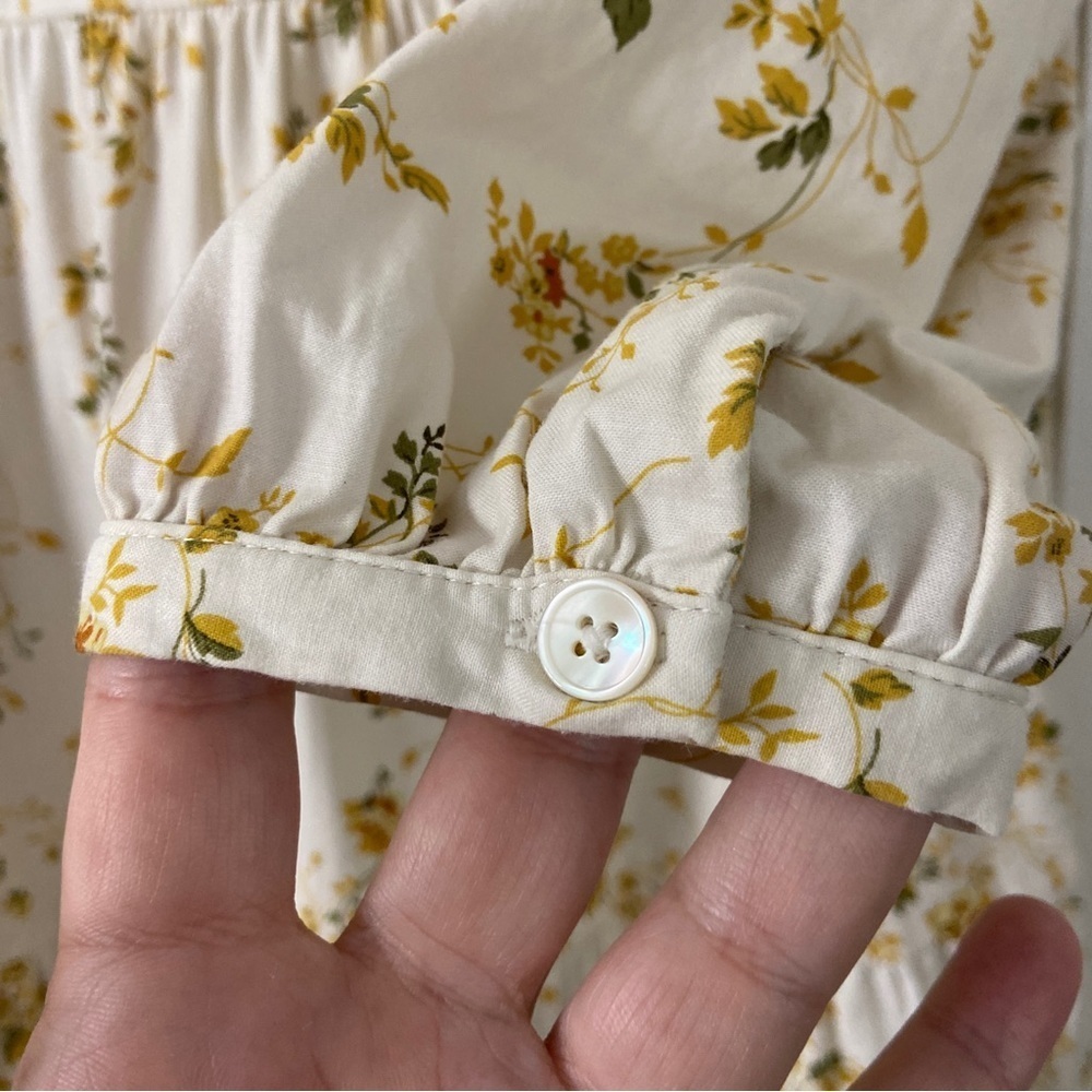 Reformation Beckett Babydoll Long Sleeve Flowy Floral Dress - Picture 4 of 12